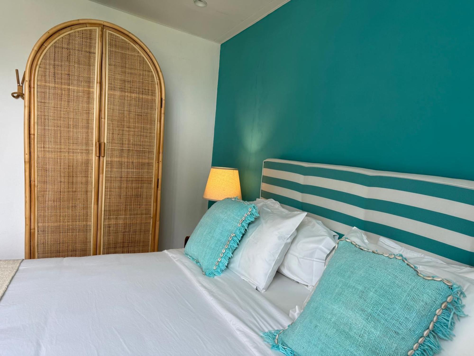 Blue Ocean Suites & Apartments Тру д'О Дус Экстерьер фото